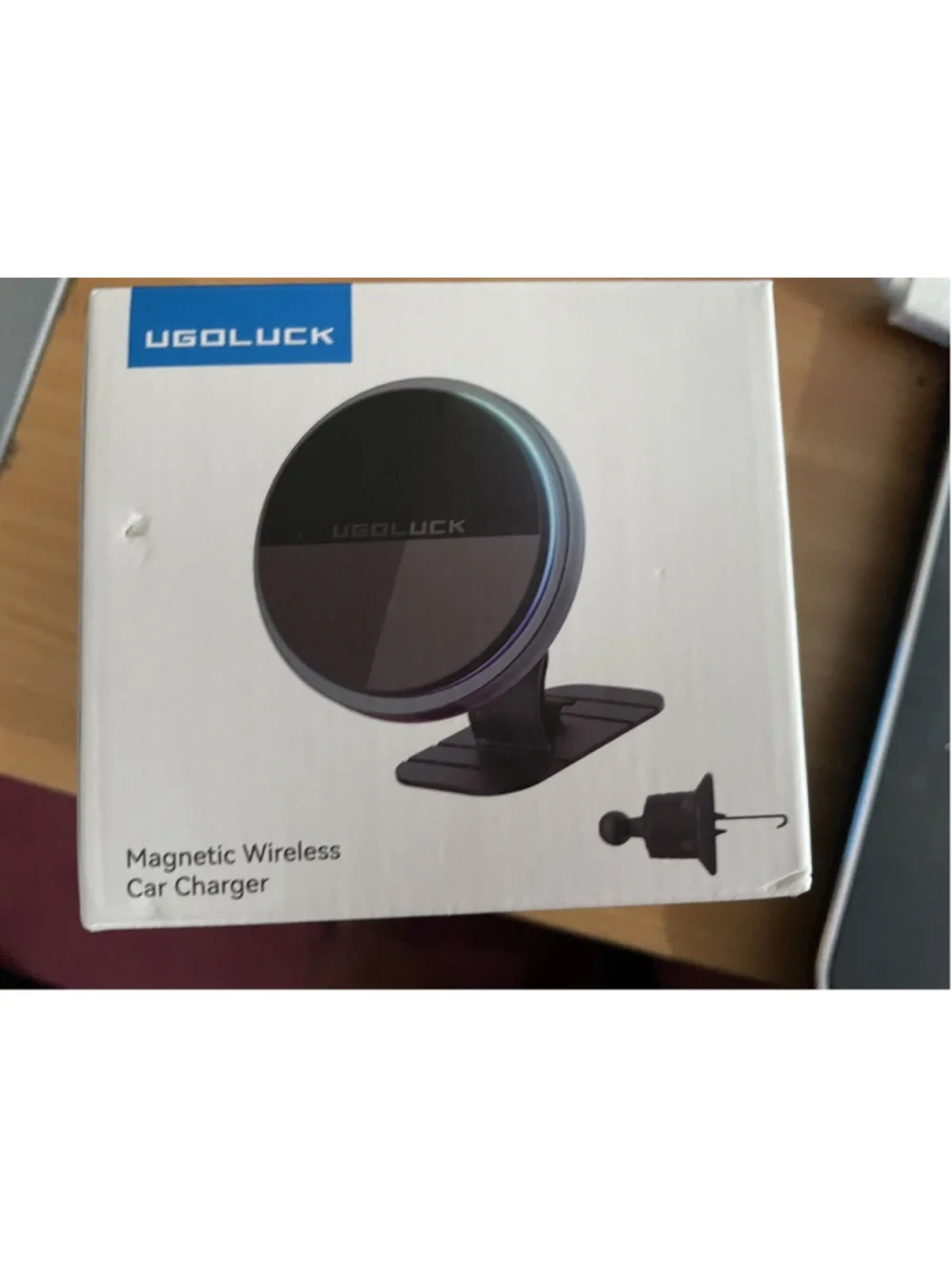 Magsafe Wireless Magnetic Car Charger Black One Hand Operation 360 deg rotation